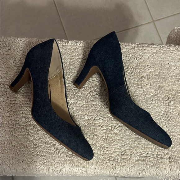 Kelly & Katie Blue Denim Heels worn once Sz 7.5 - Picture 4 of 10